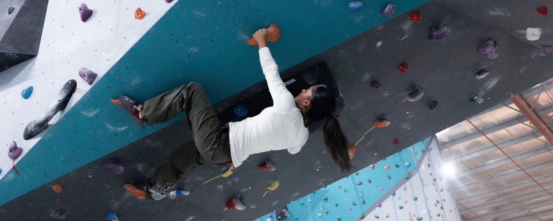 Dyno Rock Climbing